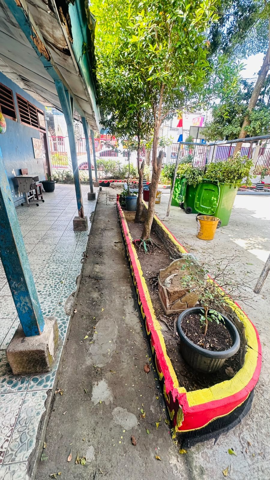 Rehab Taman Sekolah