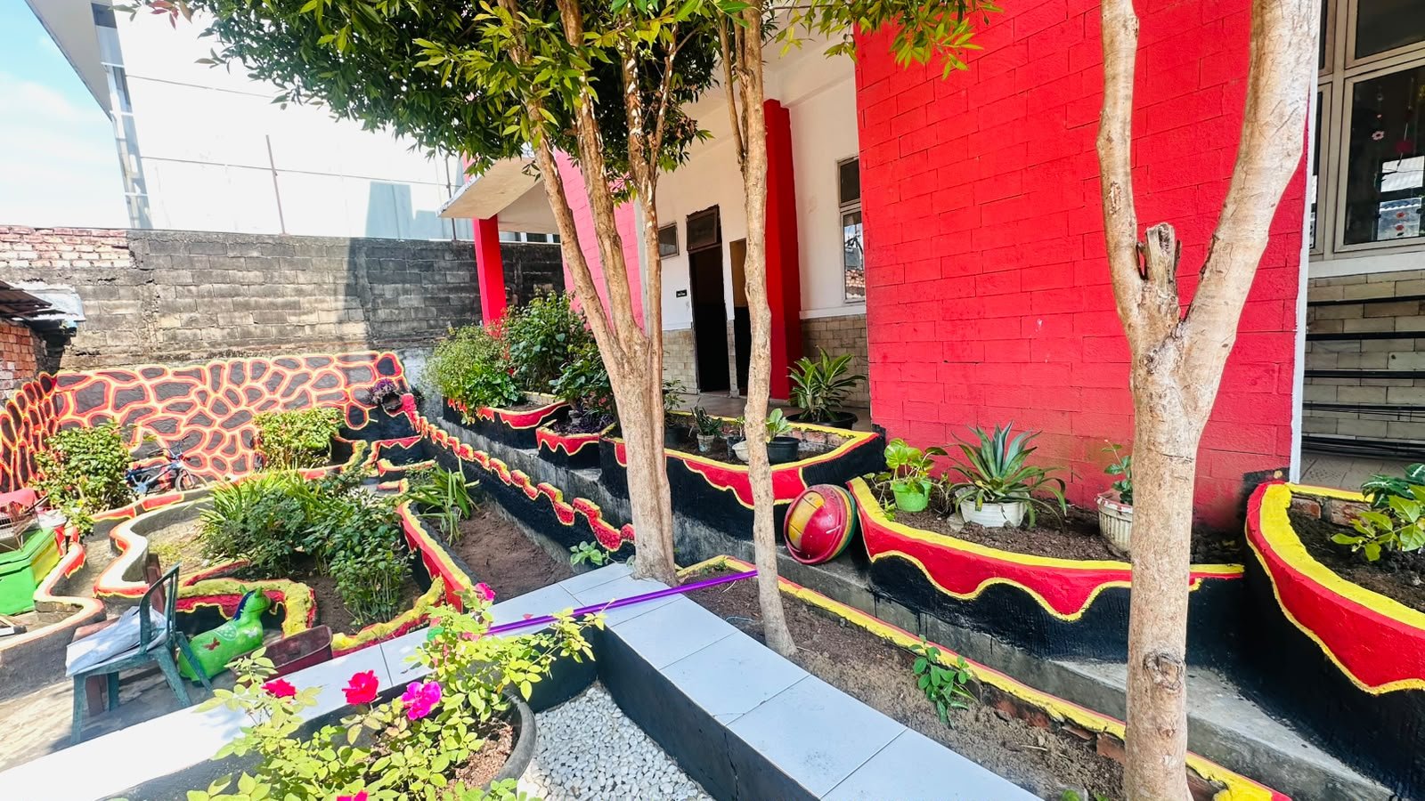 Rehab Taman Sekolah